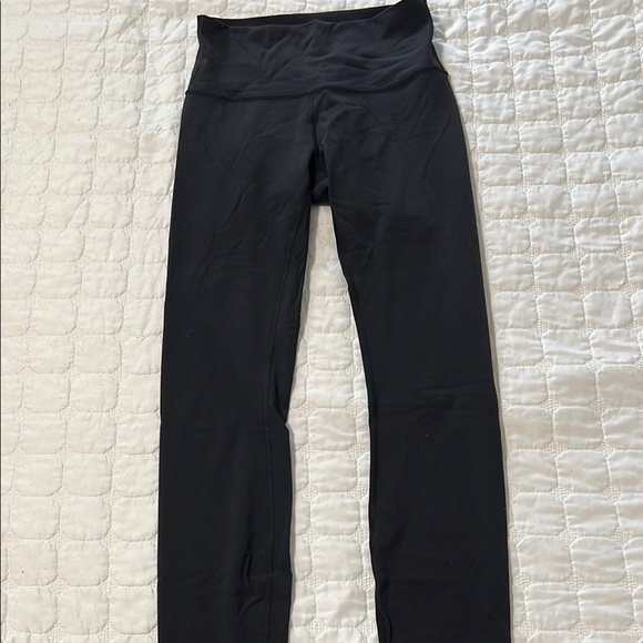 Lululemon Black Align Leggings size 4 25” - Picture 2 of 6